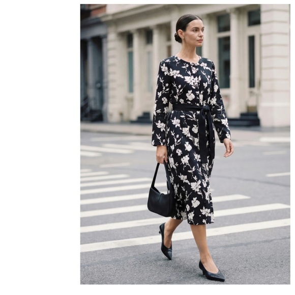 100% Linen Floral Printed Gathered Maxi Dress ELODIE - Picture 10 of 10